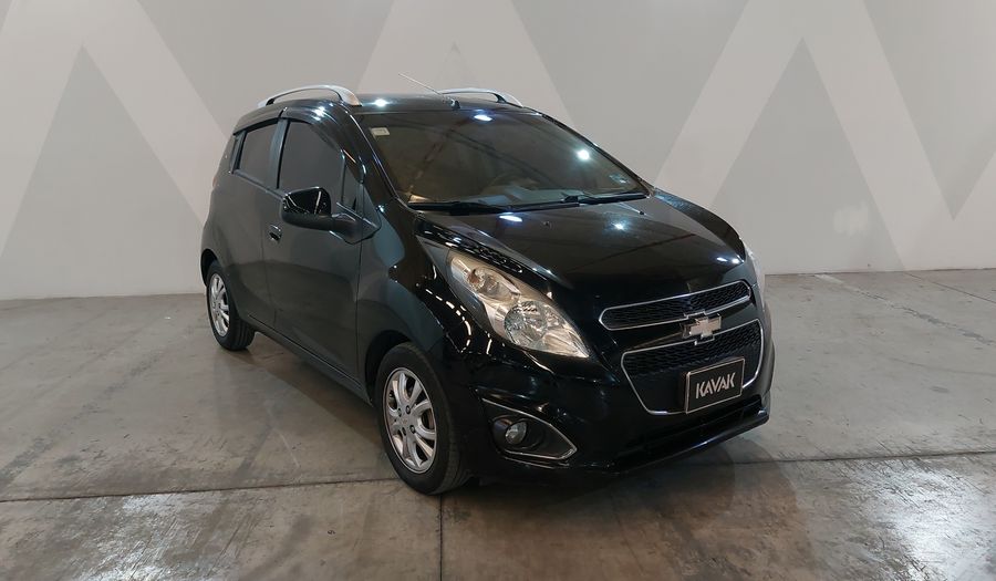 Chevrolet Spark Classic 1.2 LTZ C MT Hatchback 2016