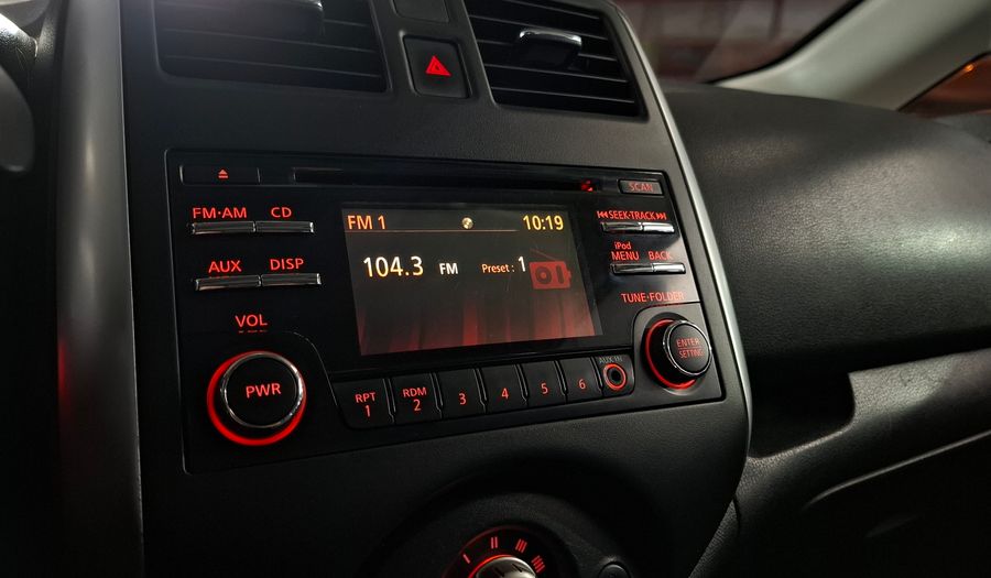 Nissan Note 1.6 ADVANCE Hatchback 2015