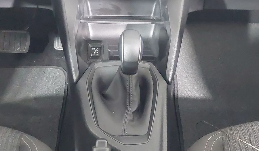 Peugeot 208 ACTIVE Hatchback 2024