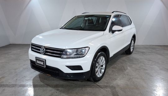 Volkswagen • Tiguan