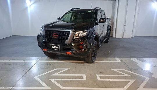 Nissan • Frontier