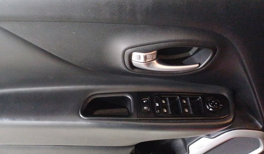 Jeep Renegade 1.8 LATITUDE AUTO Suv 2022