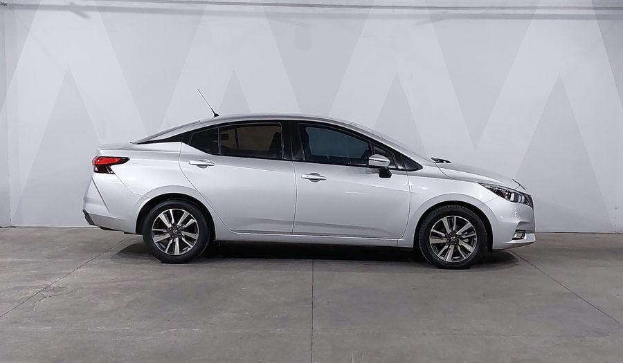 Nissan Versa 1.6 ADVANCE CVT Sedan 2020