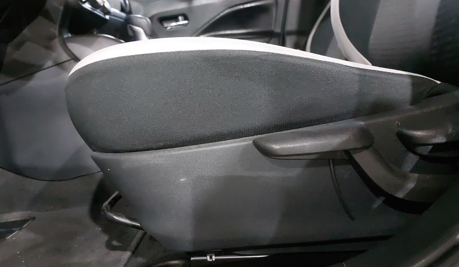 Nissan Versa 1.6 ADVANCE CVT Sedan 2020