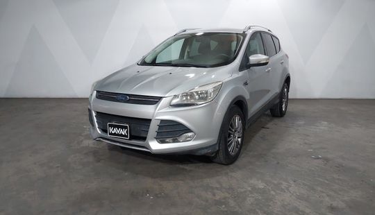 Ford • Escape