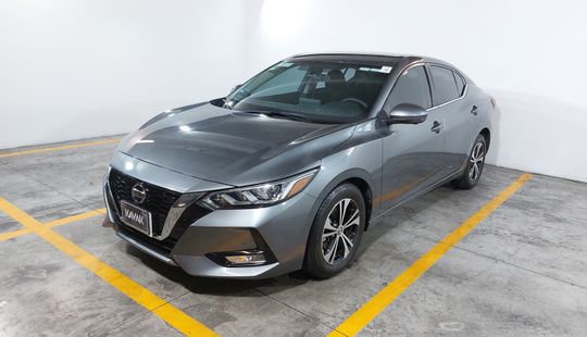 Nissan • Sentra