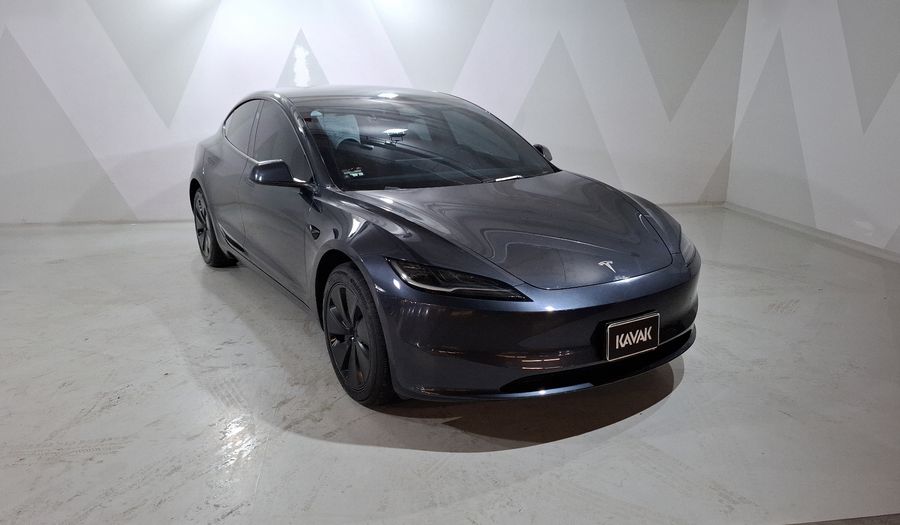 Tesla Model 3 BEV RWD AUTO Sedan 2025