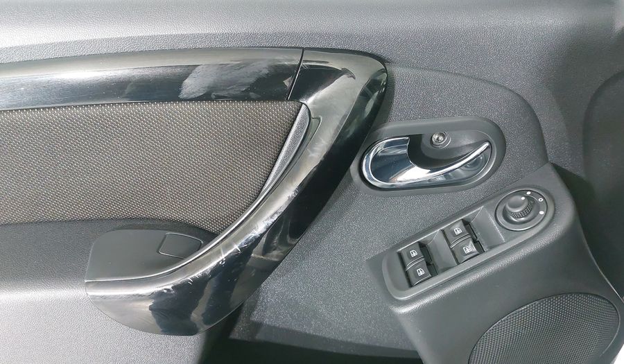 Renault Duster 2.0 INTENS DEH AUTO Suv 2020
