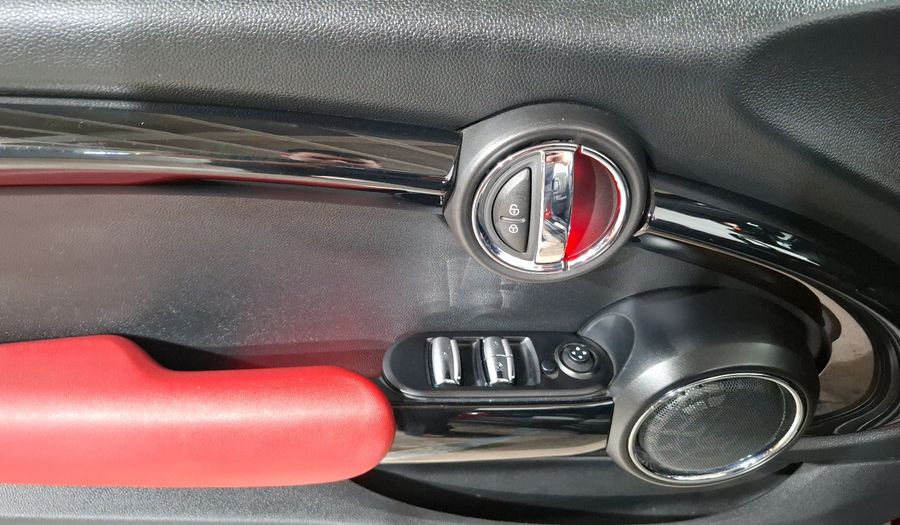 Mini Cooper S 2.0 COOPER CONVERTIBLE HOT CHILI AT Convertible 2017