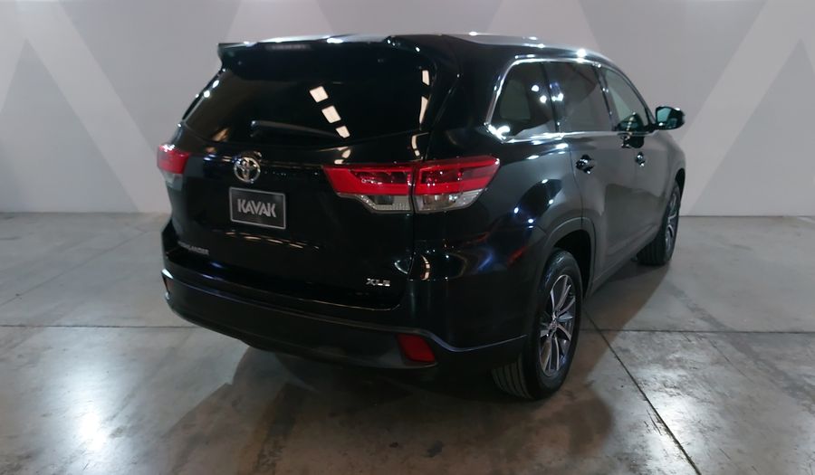 Toyota Highlander 3.5 XLE AUTO Suv 2019