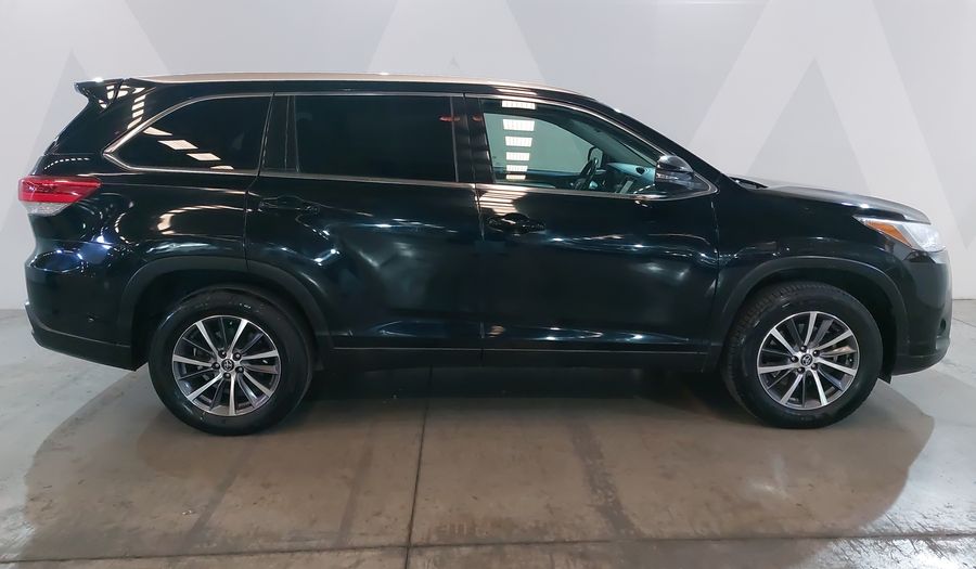 Toyota Highlander 3.5 XLE AUTO Suv 2019