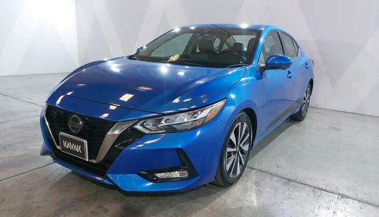 Nissan • Sentra