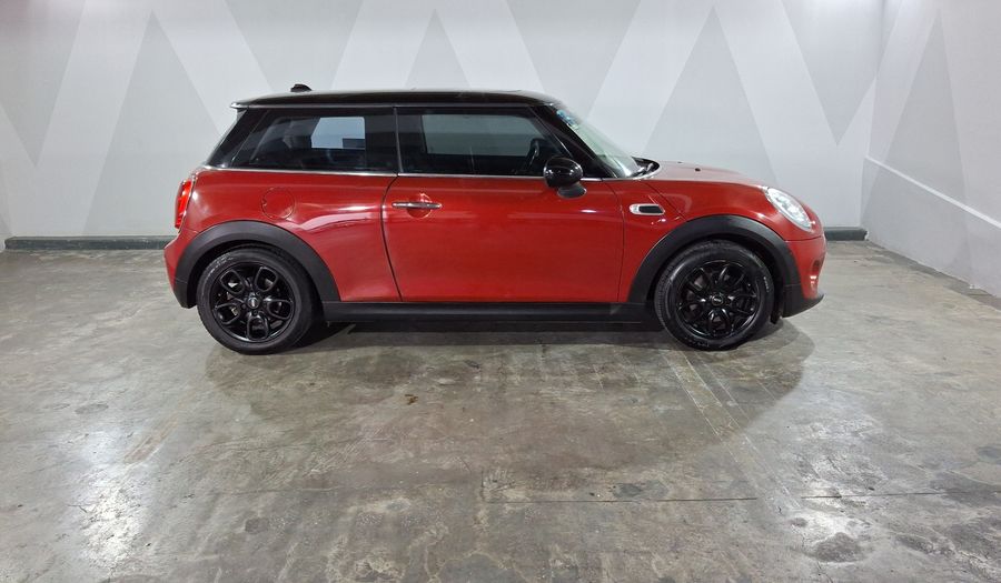 Mini Cooper 1.5 COOPER CHILI Hatchback 2016