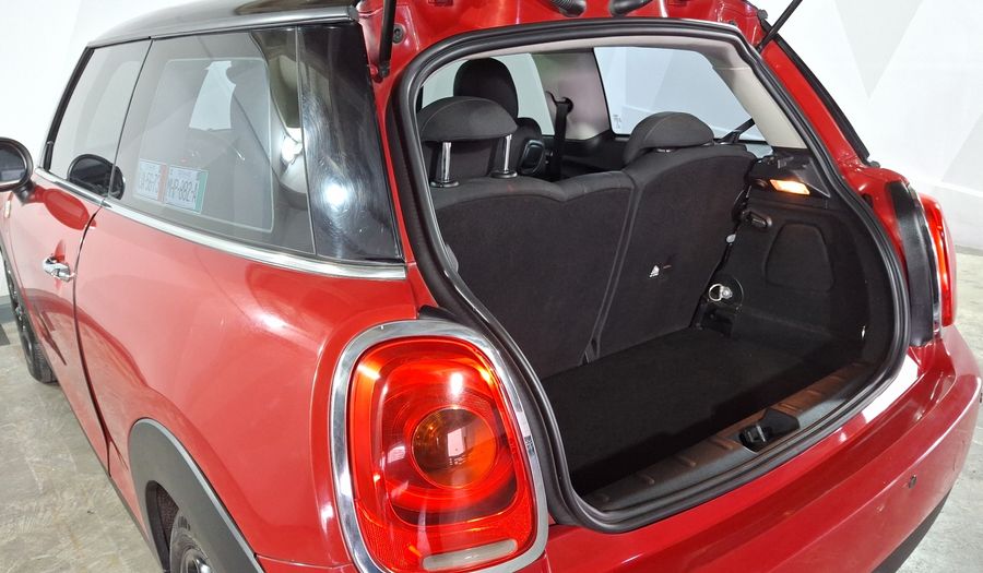 Mini Cooper 1.5 COOPER CHILI Hatchback 2016