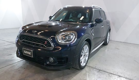 Mini • Countryman