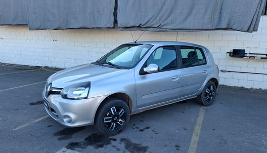 Renault • Clio