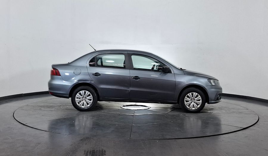 Volkswagen Voyage 1.6 TRENDLINE Sedan 2018