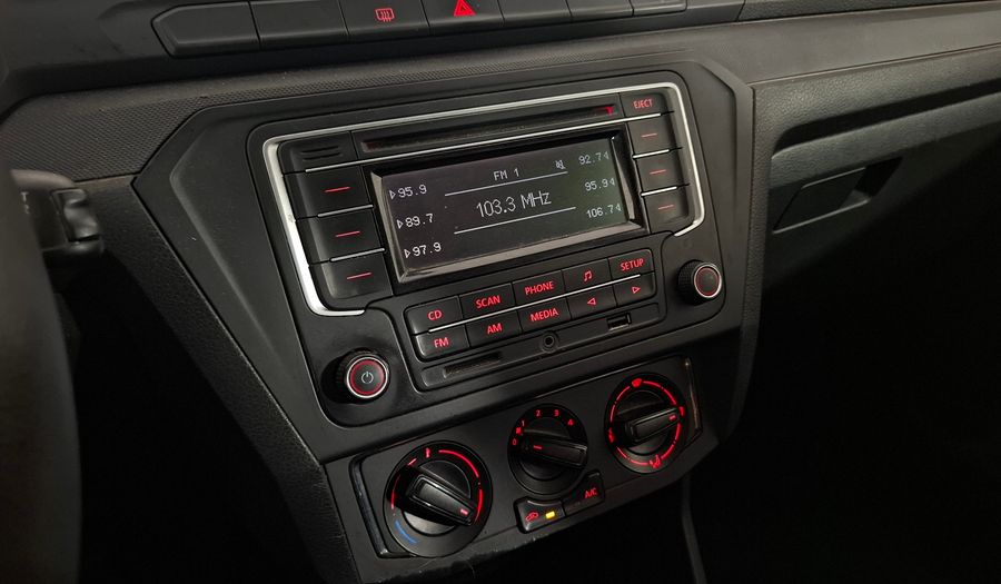 Volkswagen Voyage 1.6 TRENDLINE Sedan 2018