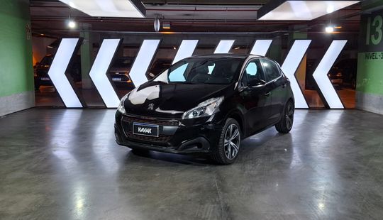 Peugeot • 208