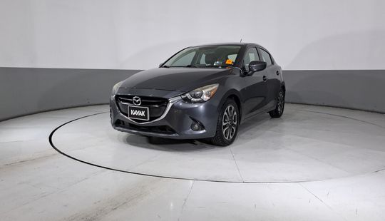 Mazda • Mazda 2
