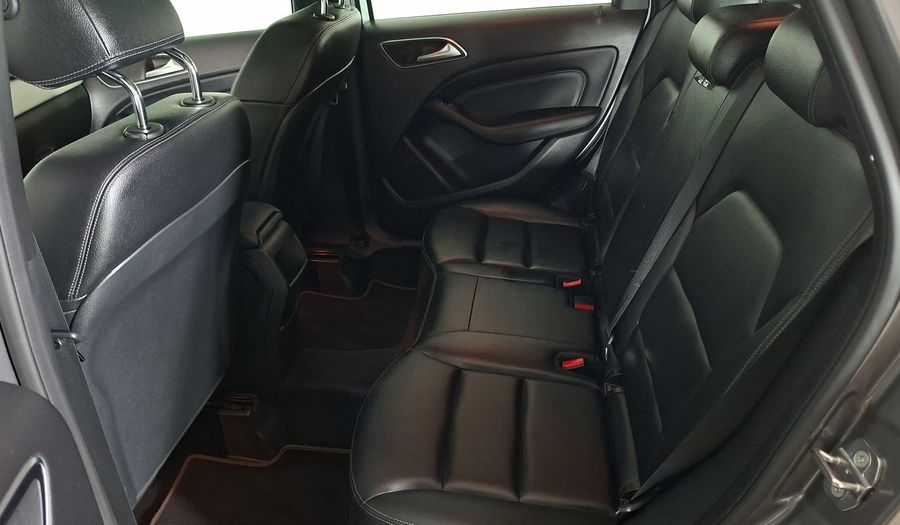 Mercedes Benz Clase B 1.6 200 URBAN Minivan 2019