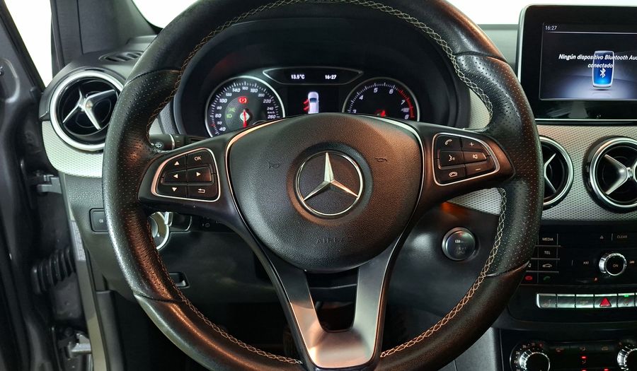 Mercedes Benz Clase B 1.6 200 URBAN Minivan 2019