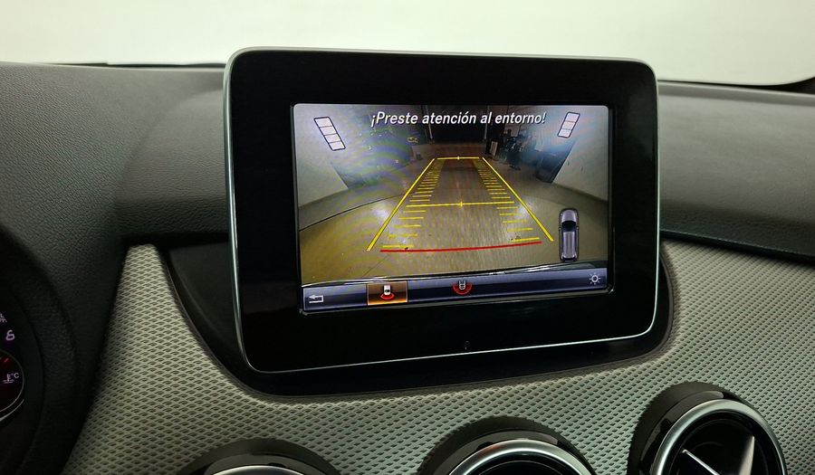 Mercedes Benz Clase B 1.6 200 URBAN Minivan 2019