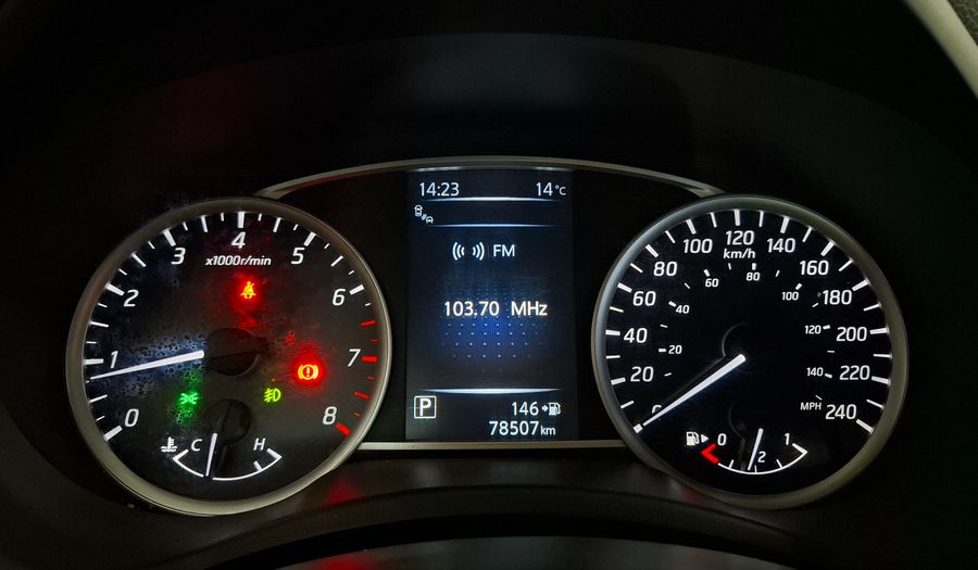 Nissan Sentra 1.8 SR AUTO Sedan 2018
