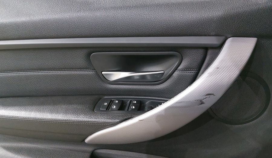 Bmw Serie 3 2.0 328IA M SPORT Sedan 2014