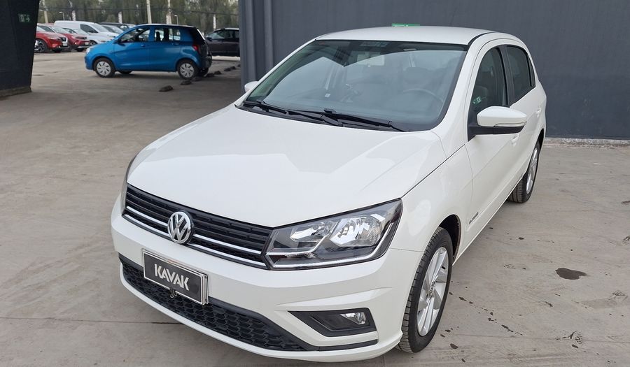 Volkswagen Gol 1.6 HIGHLINE Hatchback 2021