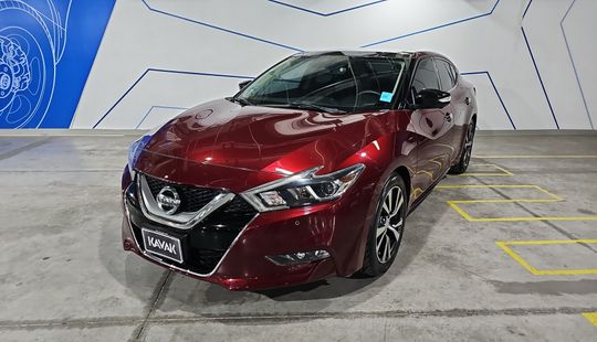 Nissan • Maxima