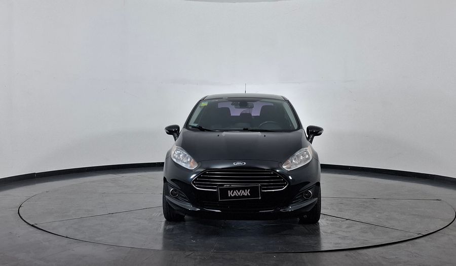 Ford Fiesta Kinetic Design 1.6 TITANIUM Sedan 2014
