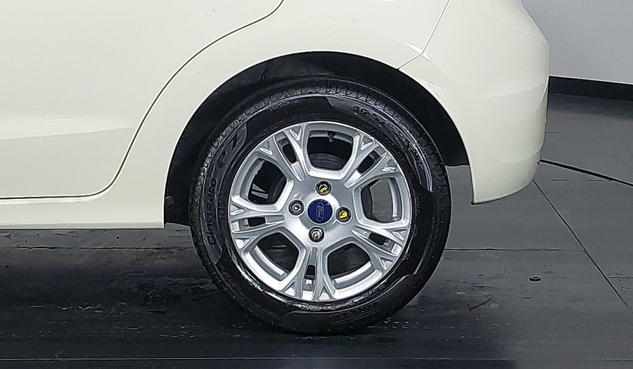 Ford Ka SIGMA SEL Hatchback 2015