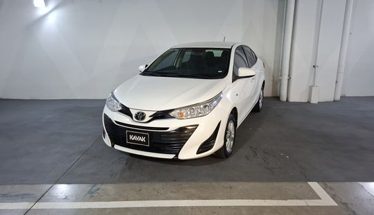 Toyota • Yaris