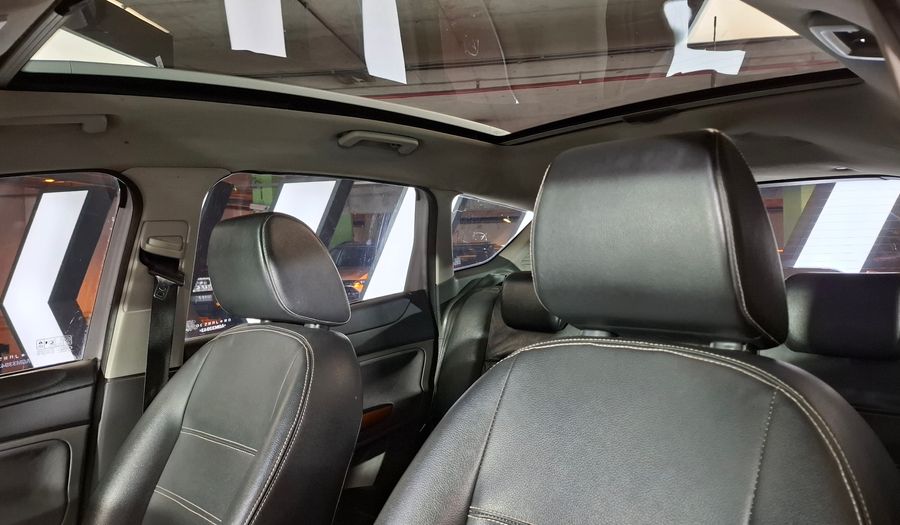 Ford Kuga 2.5T TITANIUM AT 4X4 Suv 2011