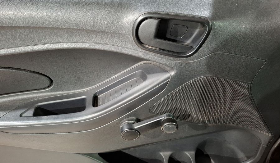 Ford Figo 1.5 FIGO IMPULSE A/A MT Sedan 2017