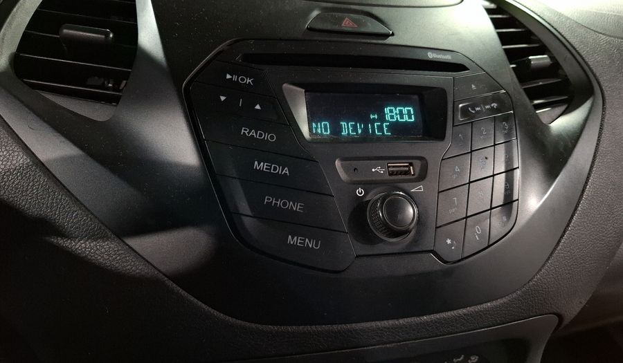 Ford Figo 1.5 FIGO IMPULSE A/A MT Sedan 2017