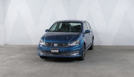 Volkswagen • Vento