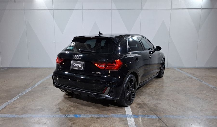 Audi A1 2.0 SB 40 TFSI S LINE DCT Hatchback 2024