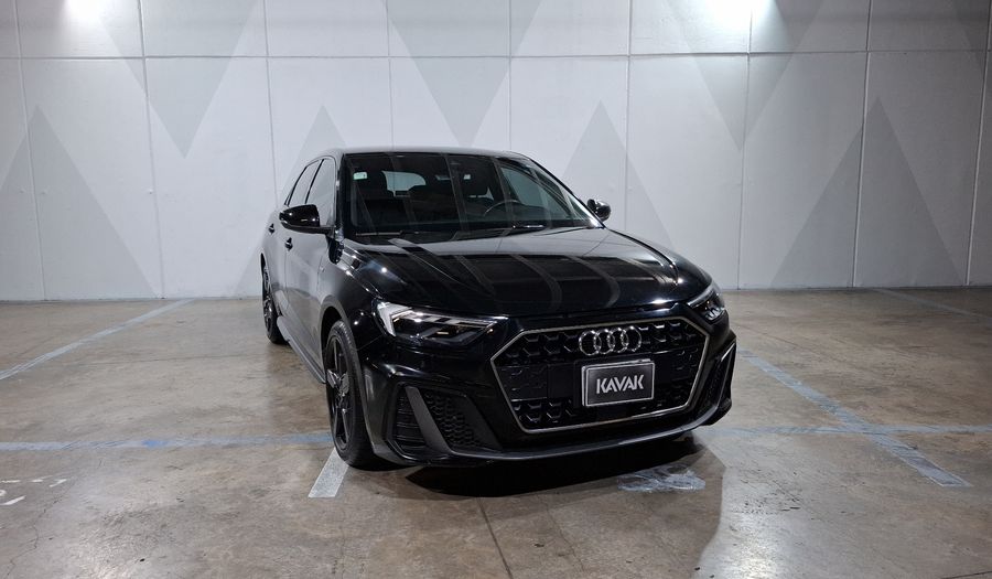 Audi A1 2.0 SB 40 TFSI S LINE DCT Hatchback 2024