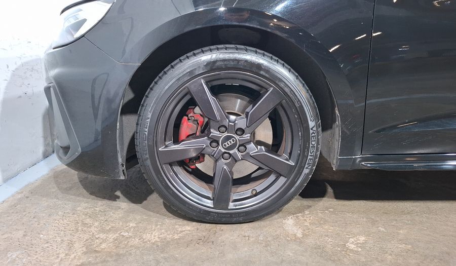 Audi A1 2.0 SB 40 TFSI S LINE DCT Hatchback 2024
