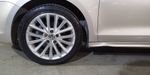 Volkswagen Jetta 2.5 SPORT PAQ WELTRADIO TECHO TIPTRONIC Sedan 2014