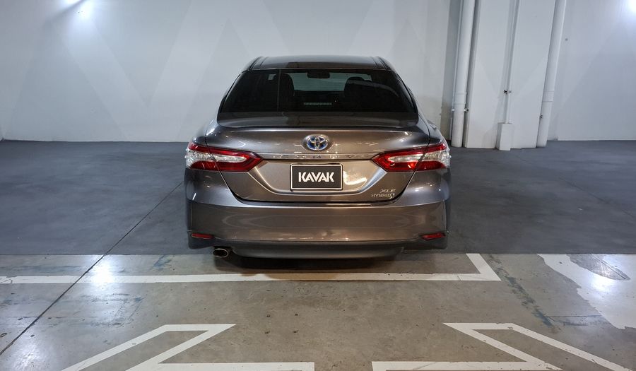 Toyota Camry 2.5 XLE NAVI HV AUTO Sedan 2020