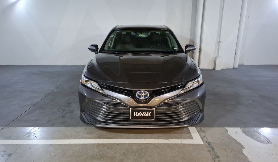 Toyota Camry 2.5 XLE NAVI HV AUTO Sedan 2020