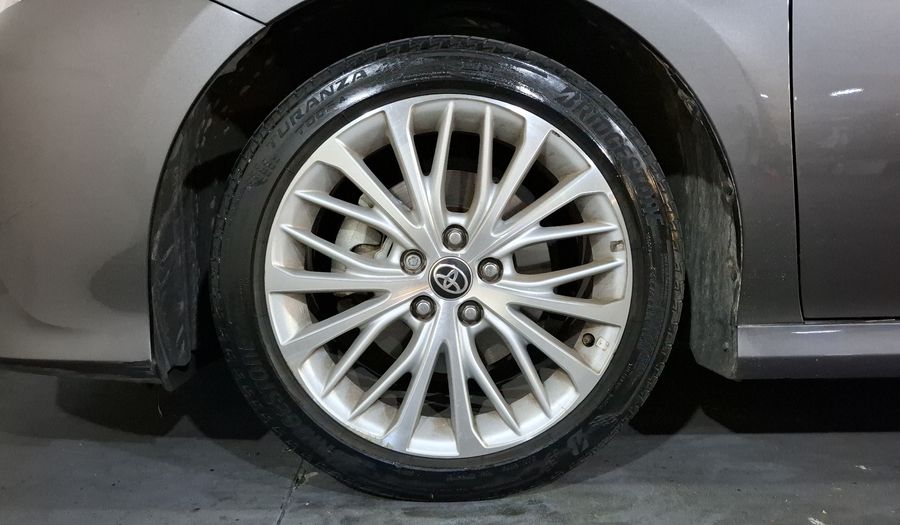 Toyota Camry 2.5 XLE NAVI HV AUTO Sedan 2020