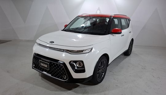 2020 • 74,695 km • Automático