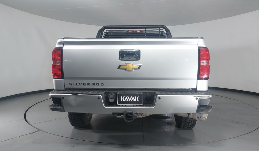 Chevrolet Silverado 2500 5.3 LS CAB EXT A AUTO Pickup 2018