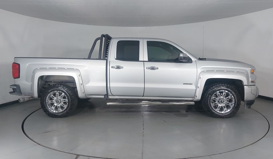 Chevrolet Silverado 2500 5.3 LS CAB EXT A AUTO Pickup 2018