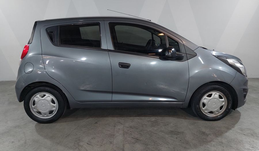 Chevrolet Spark 1.4 LT B MT Hatchback 2017