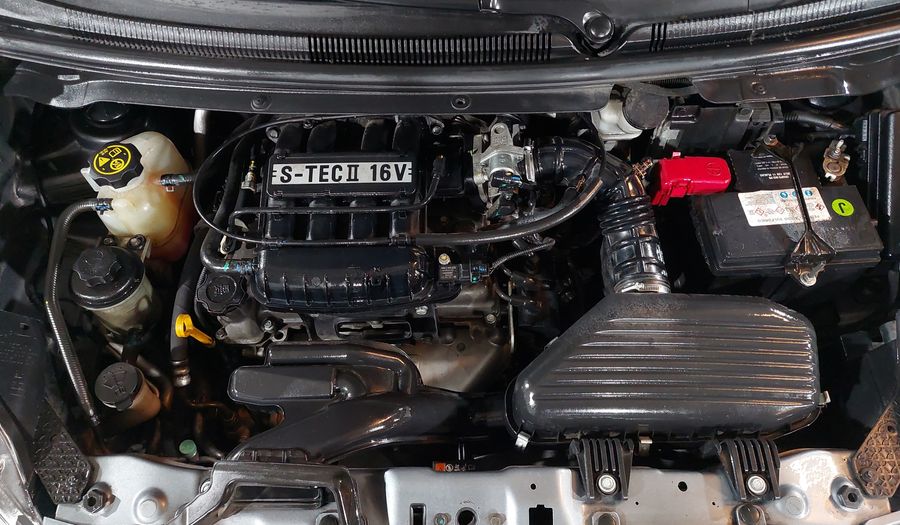 Chevrolet Spark 1.4 LT B MT Hatchback 2017